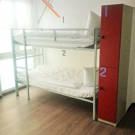 Hostelo Mitte Hostel *
