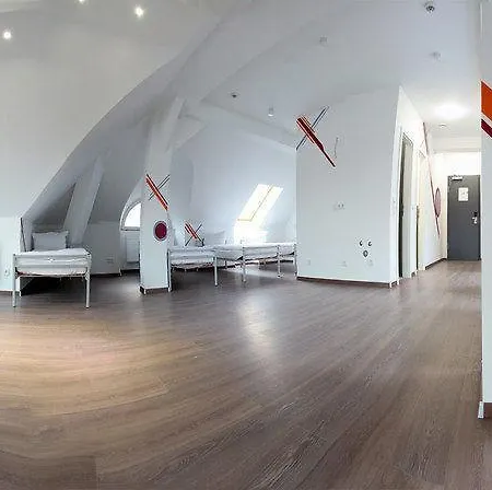Hostelo Mitte *