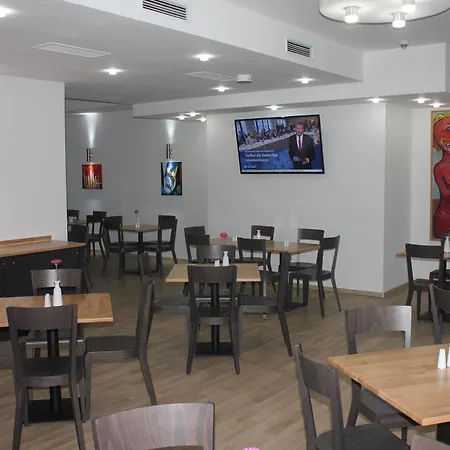 Hostelo Mitte Hostel *